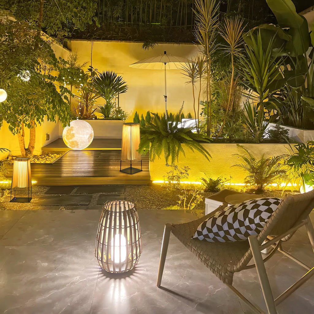 Rattan Minimal Post Light