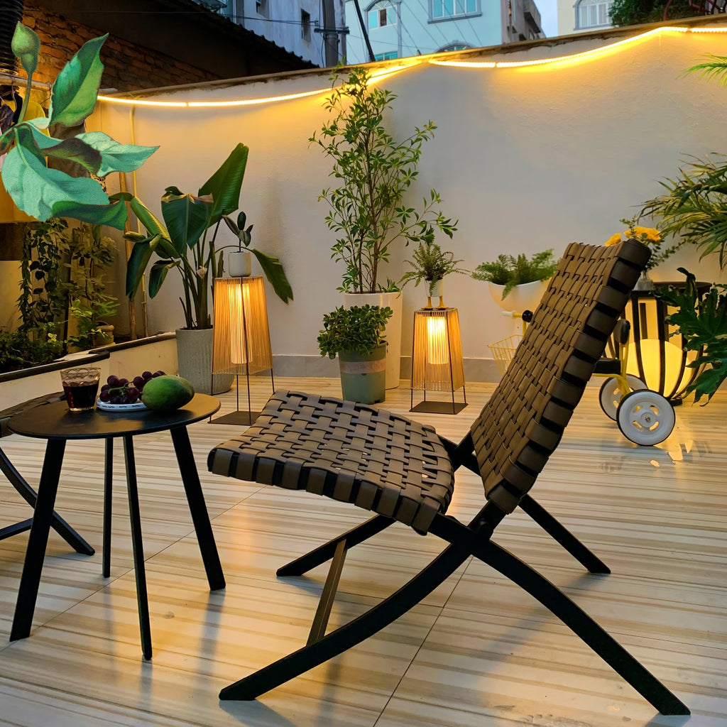 Rattan Minimal Post Light