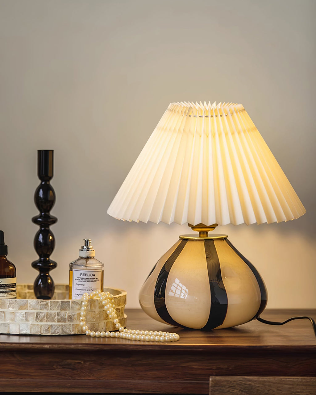 Cavolo Pleated Table Lamp