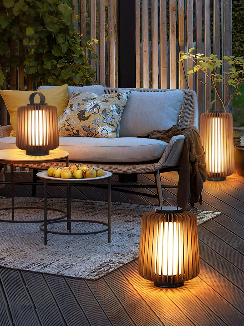 Terra Outdoor Lantern Light