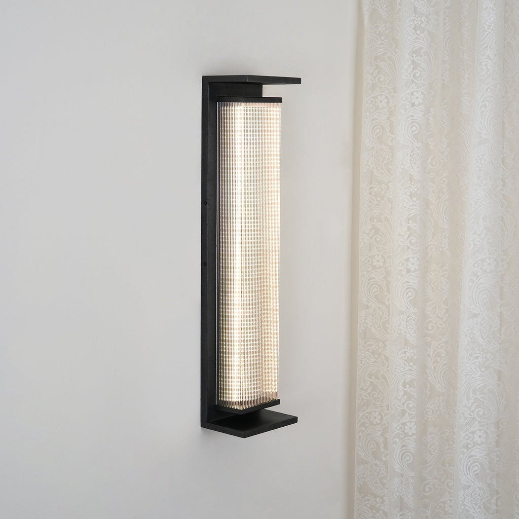 Luma Linear Wall Light