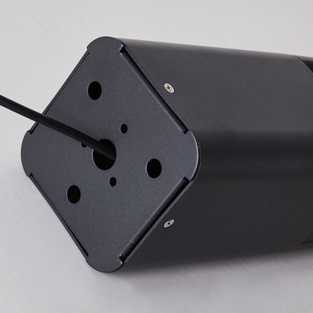 Meridian Linear Path Light
