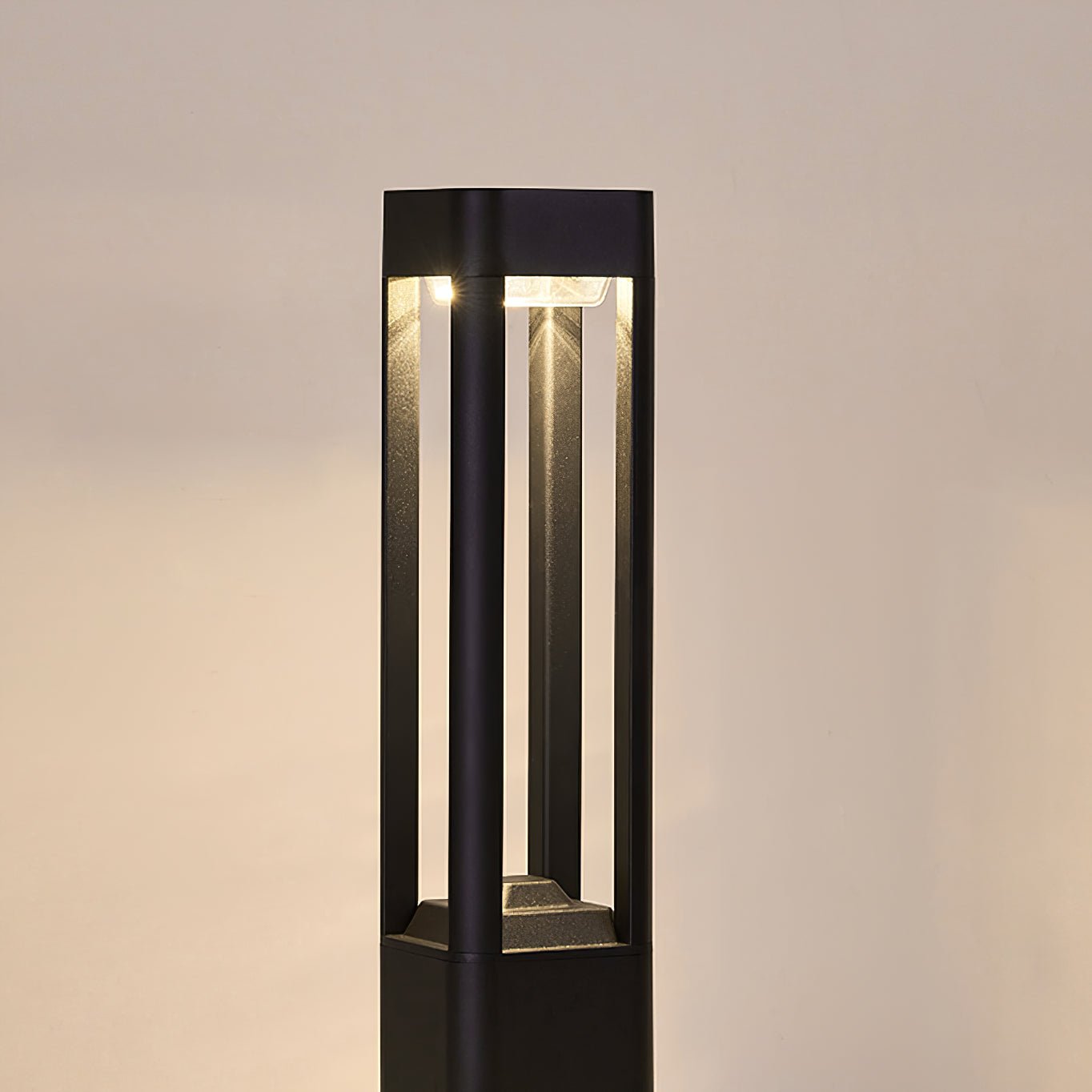 Meridian Linear Path Light