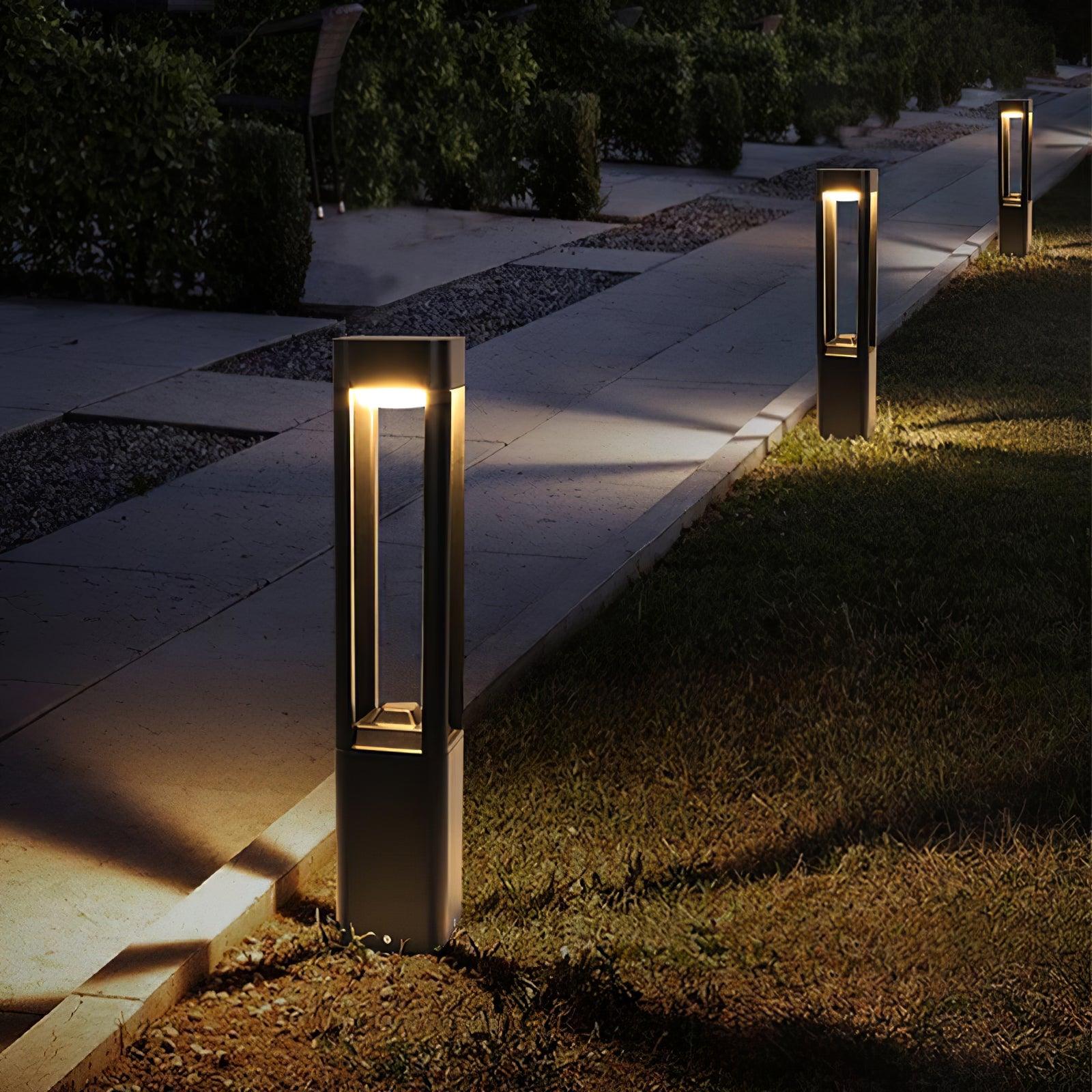 Meridian Linear Path Light