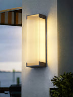 Mono Linear Solar Wall Light