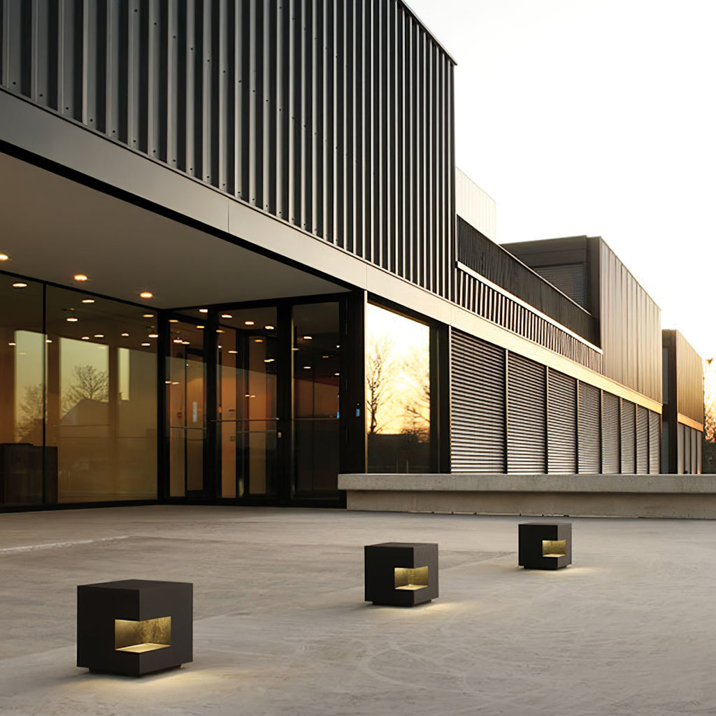 Cube Halo Path Light