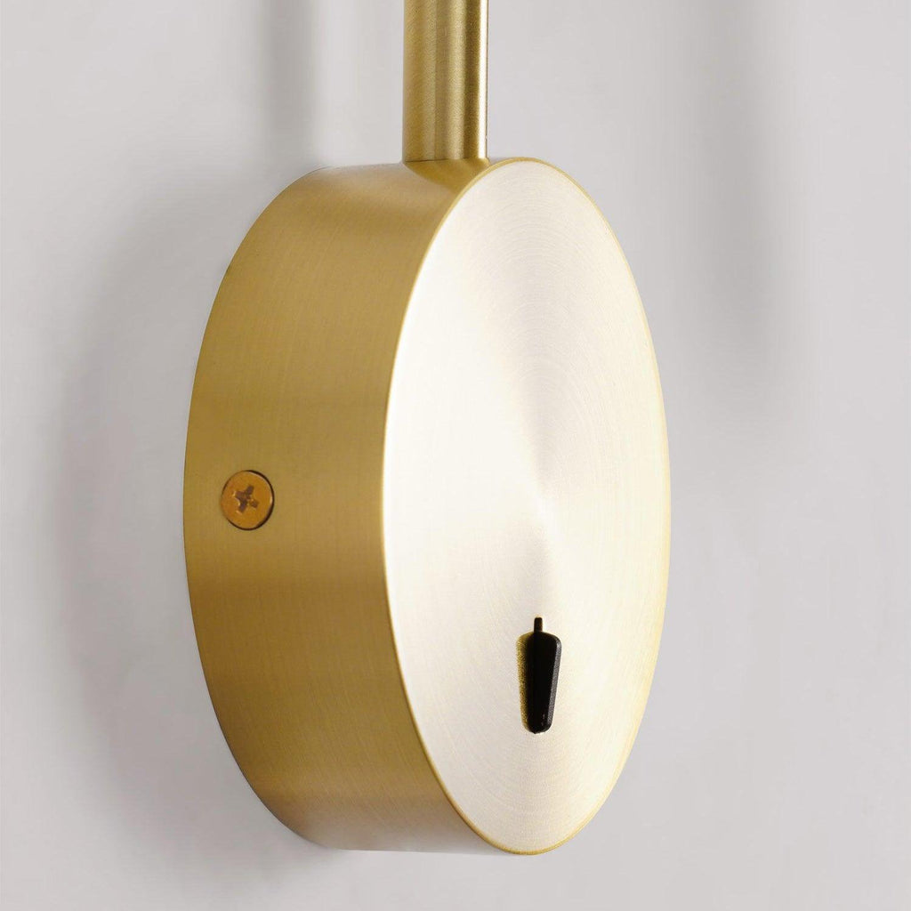 Rizo Plug-In Wall Sconce