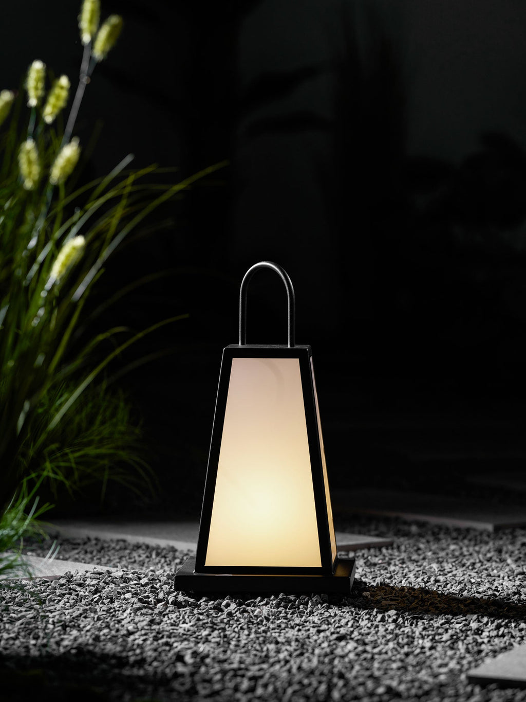 Roam Mono Portable Lamp