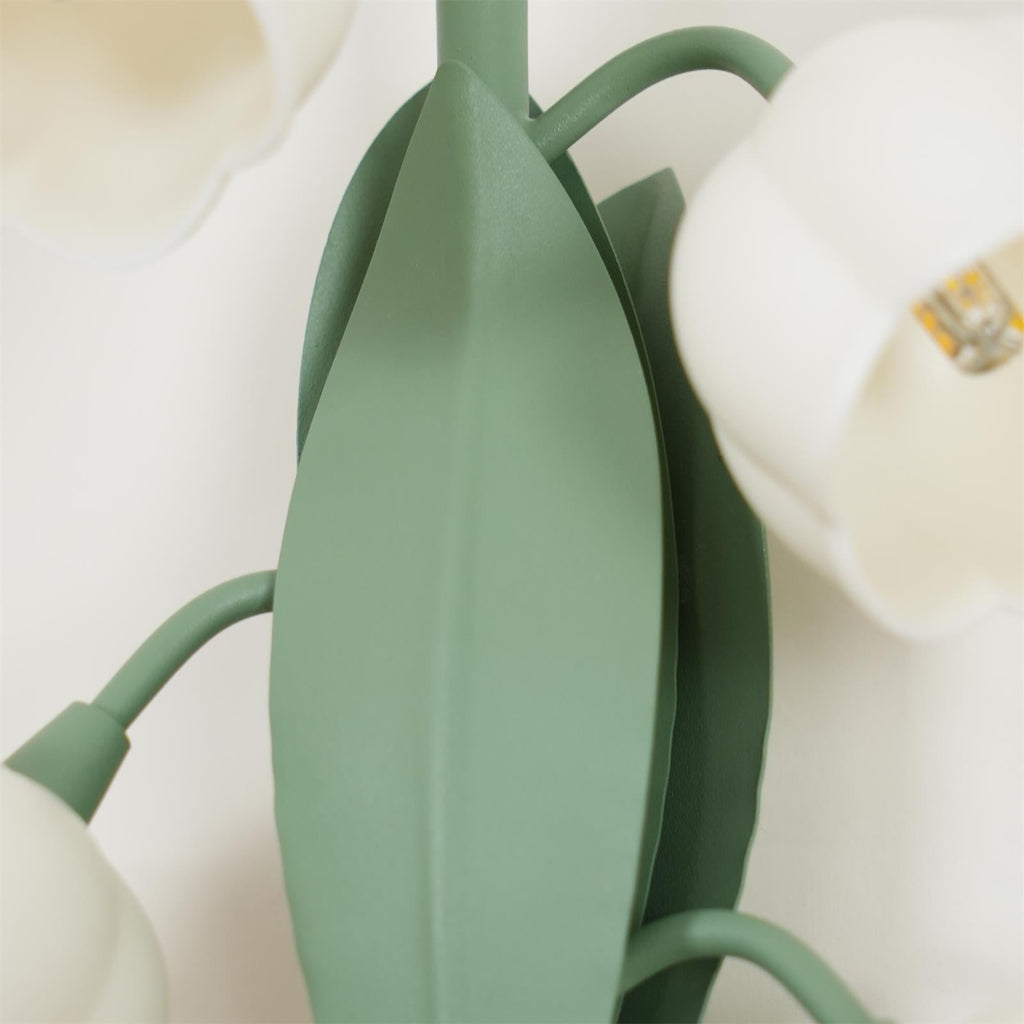 Sara Orchid Light