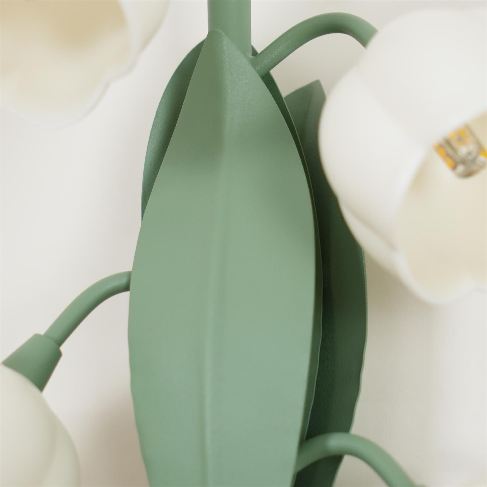 Sara Orchid Light