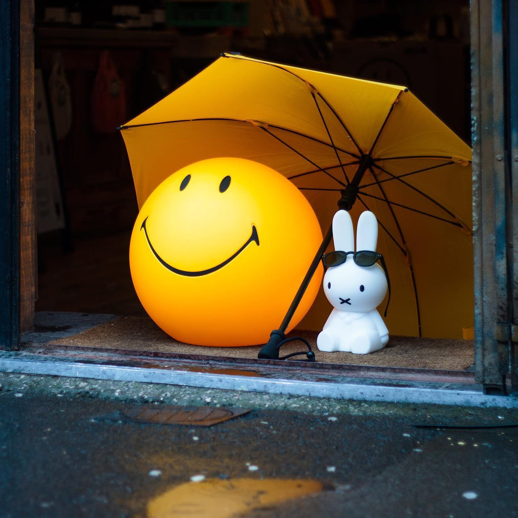 Sol Smile Soft Table Lamp