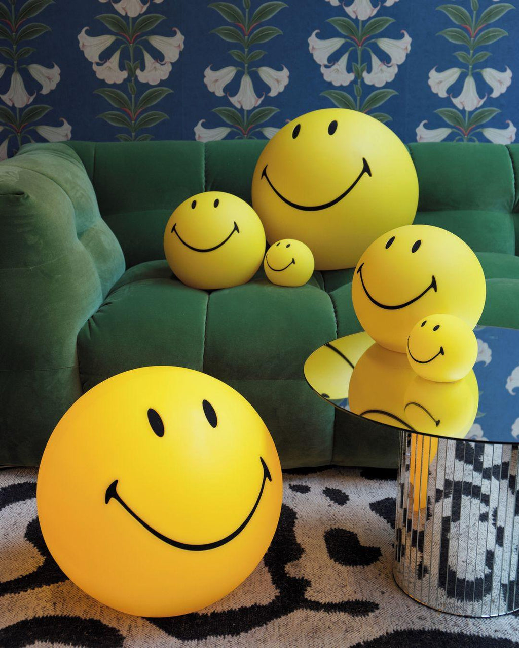 Sol Smile Soft Table Lamp