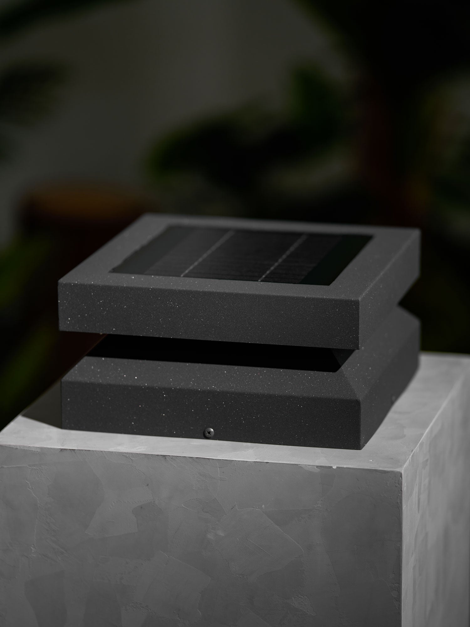 Lux Square Post Light