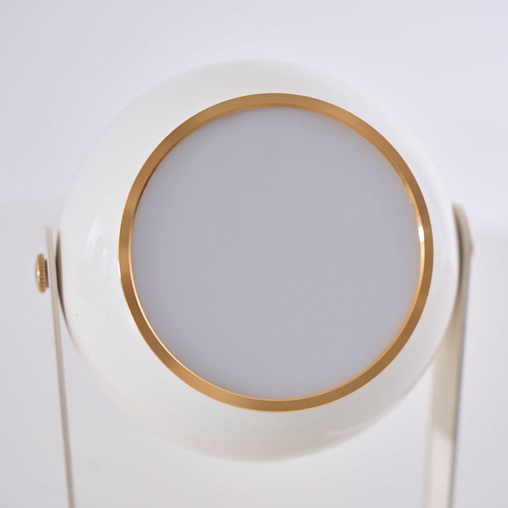 Svejk Helmet Table Lamp