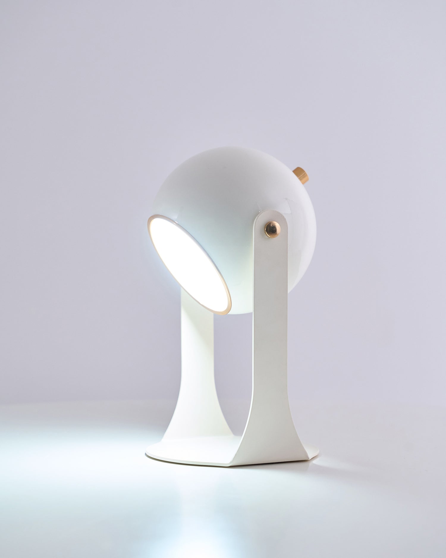 Svejk Helmet Table Lamp