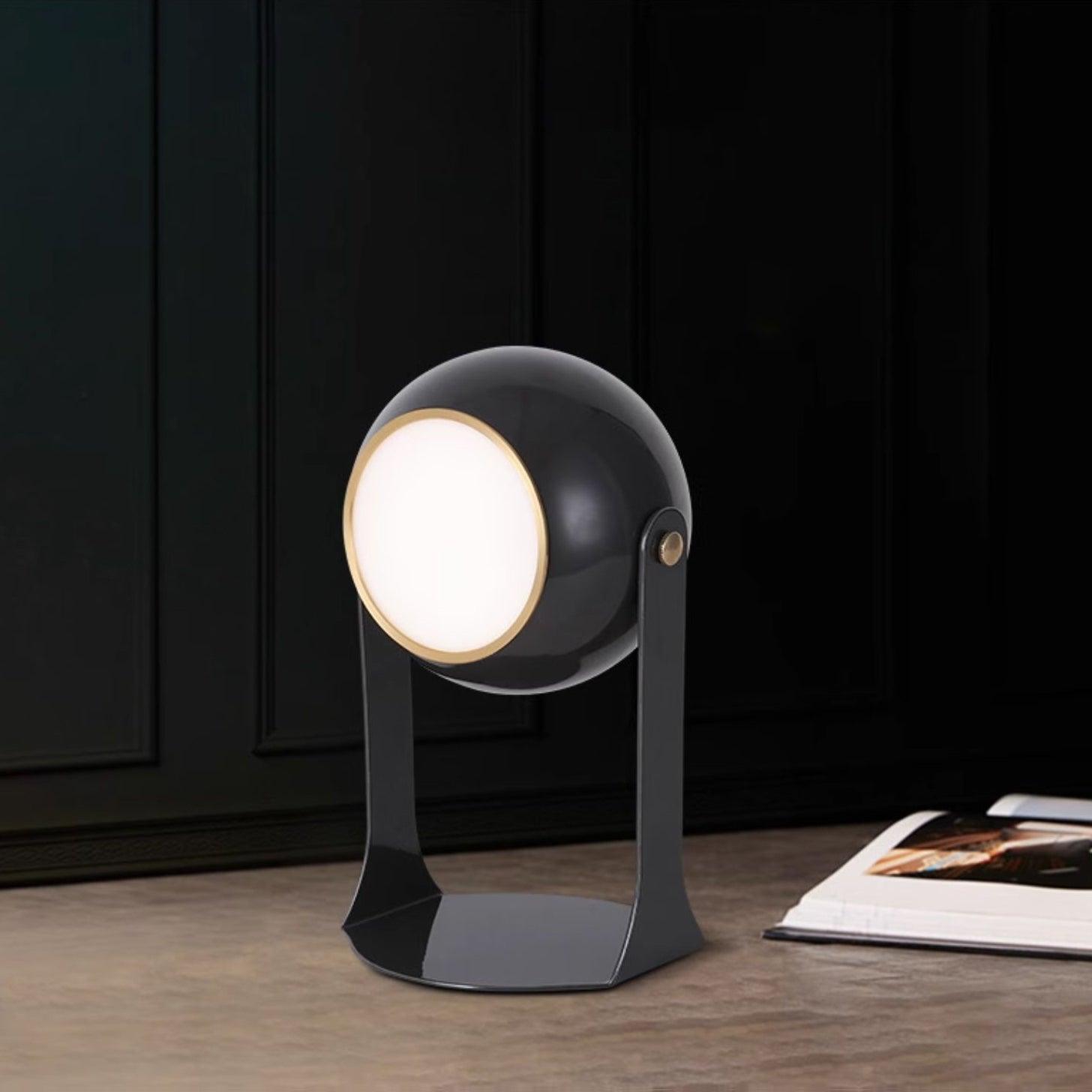 Svejk Helmet Table Lamp