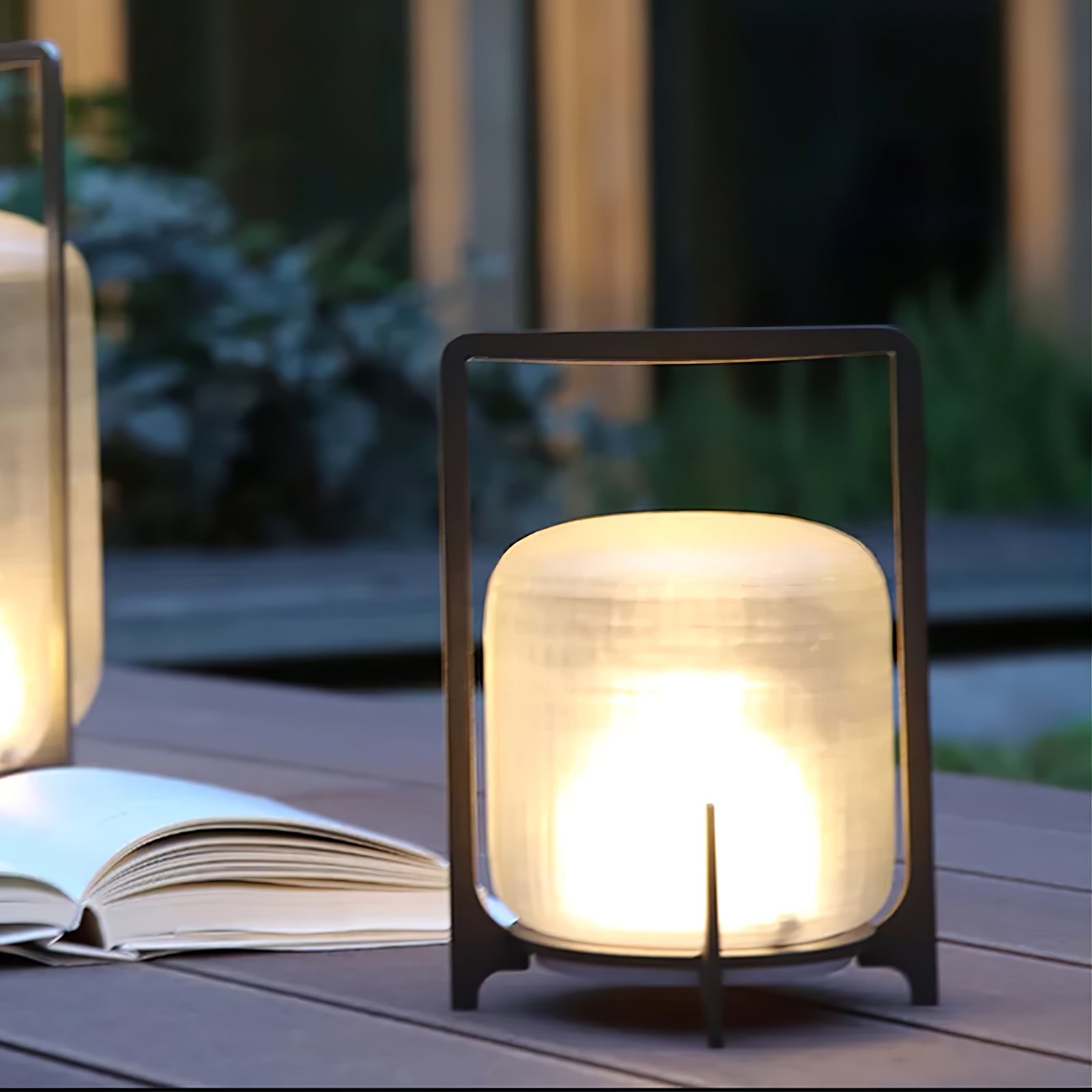 Twilight Sculpted Lantern Lamp