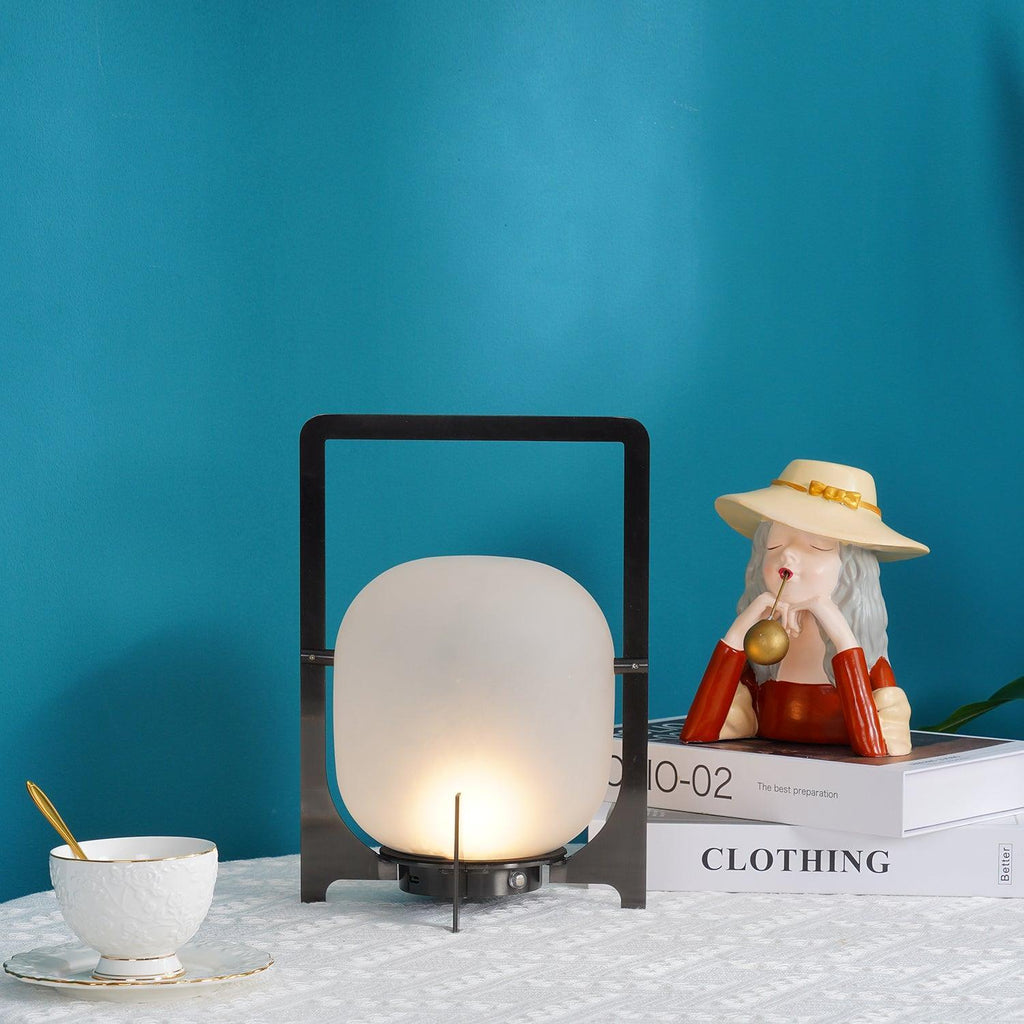 Arcus Minimal Outdoor Lamp