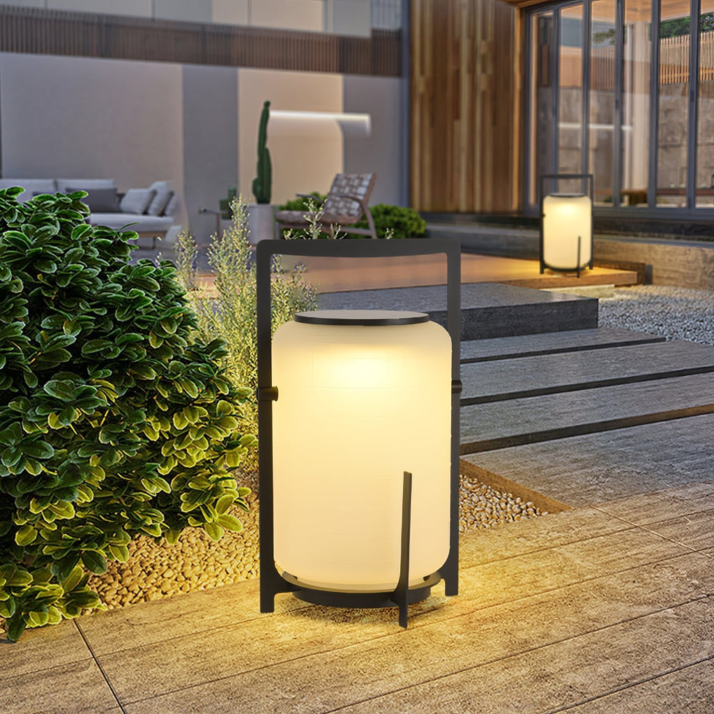 Twilight Sculpted Solar Lantern Lamp