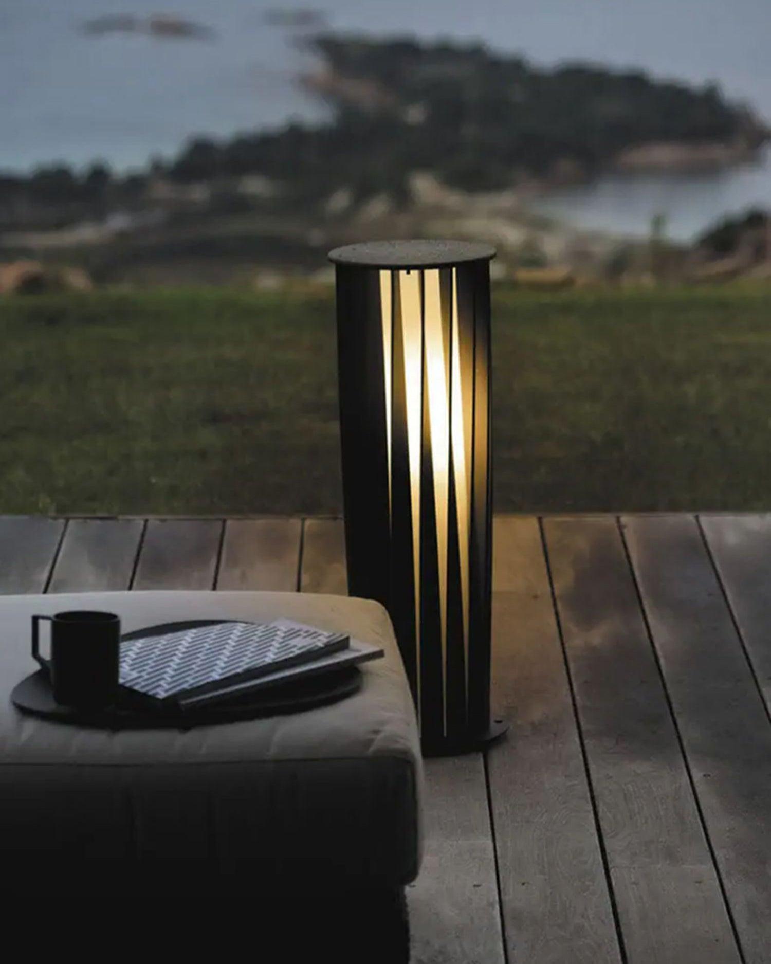 Unopiu Sculpted Cylinder Light