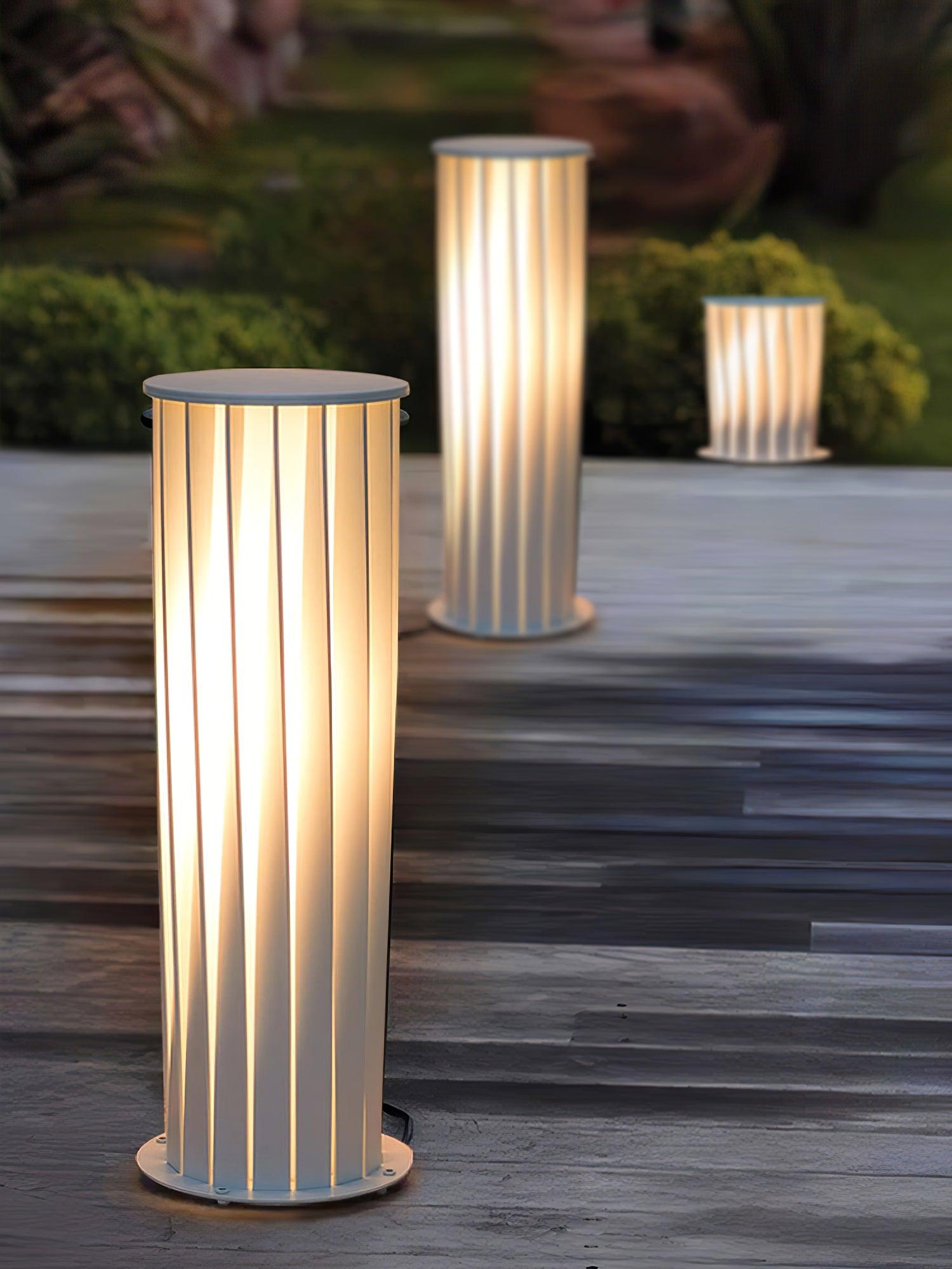 Unopiu Sculpted Cylinder Light
