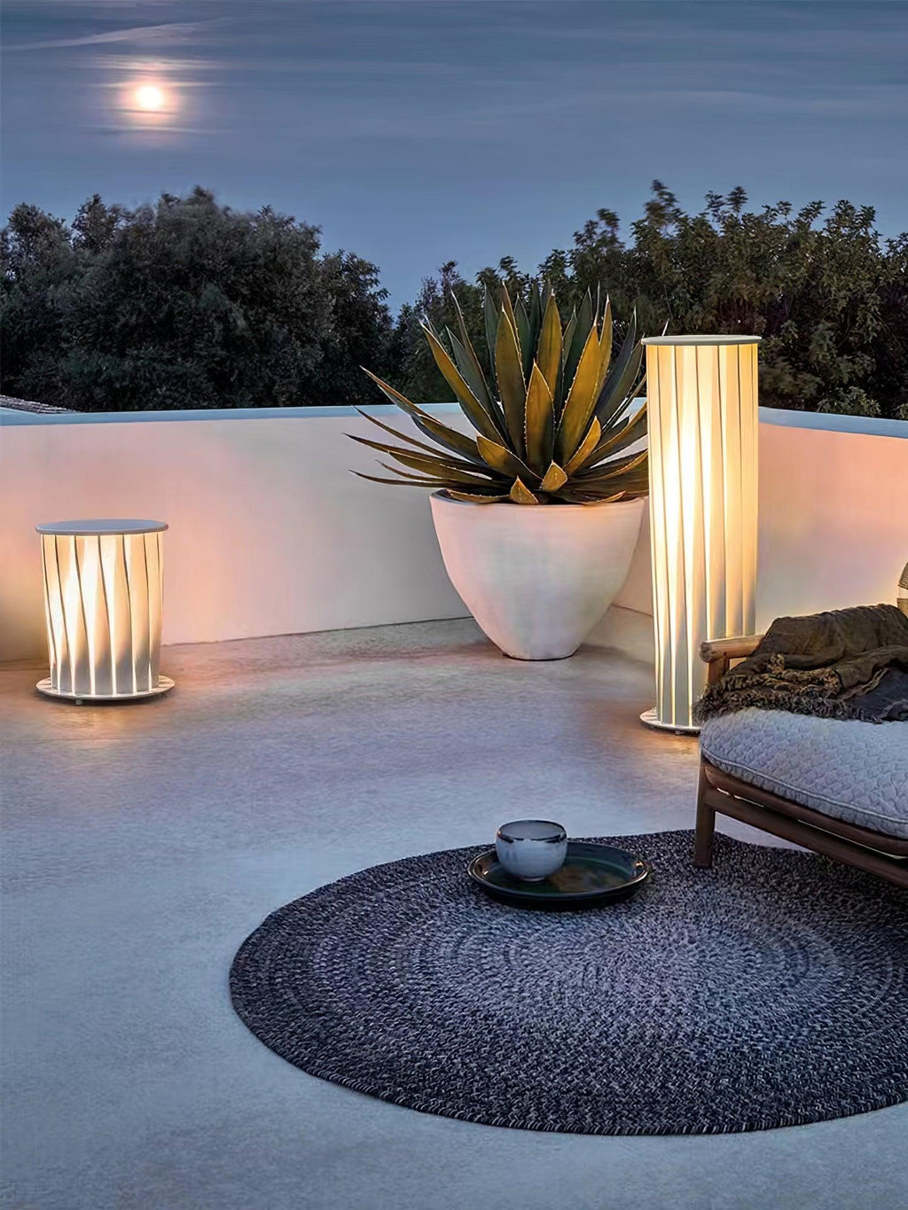 Unopiu Sculpted Cylinder Light