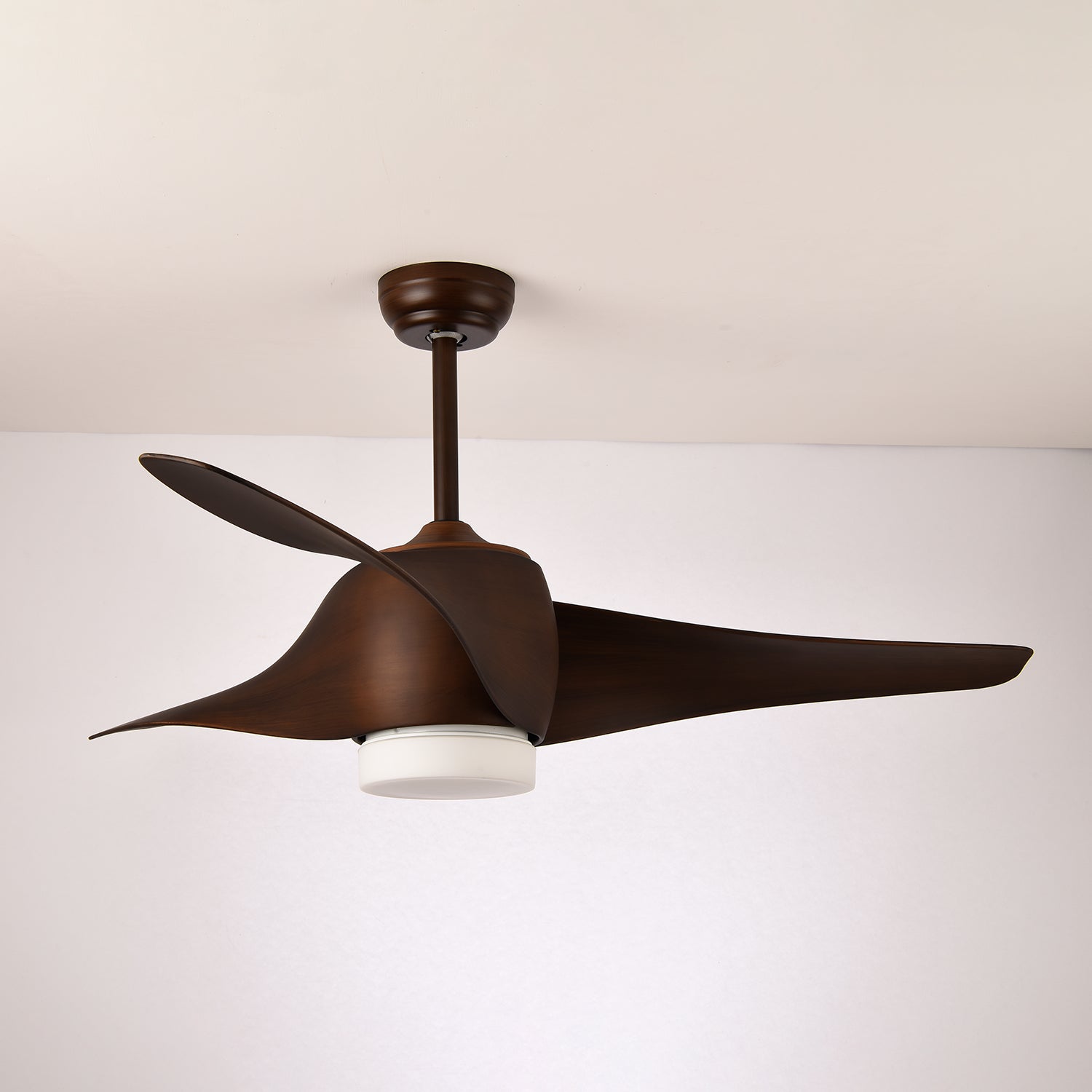 Verdantia Sculpted Aero Flush Ceiling Light