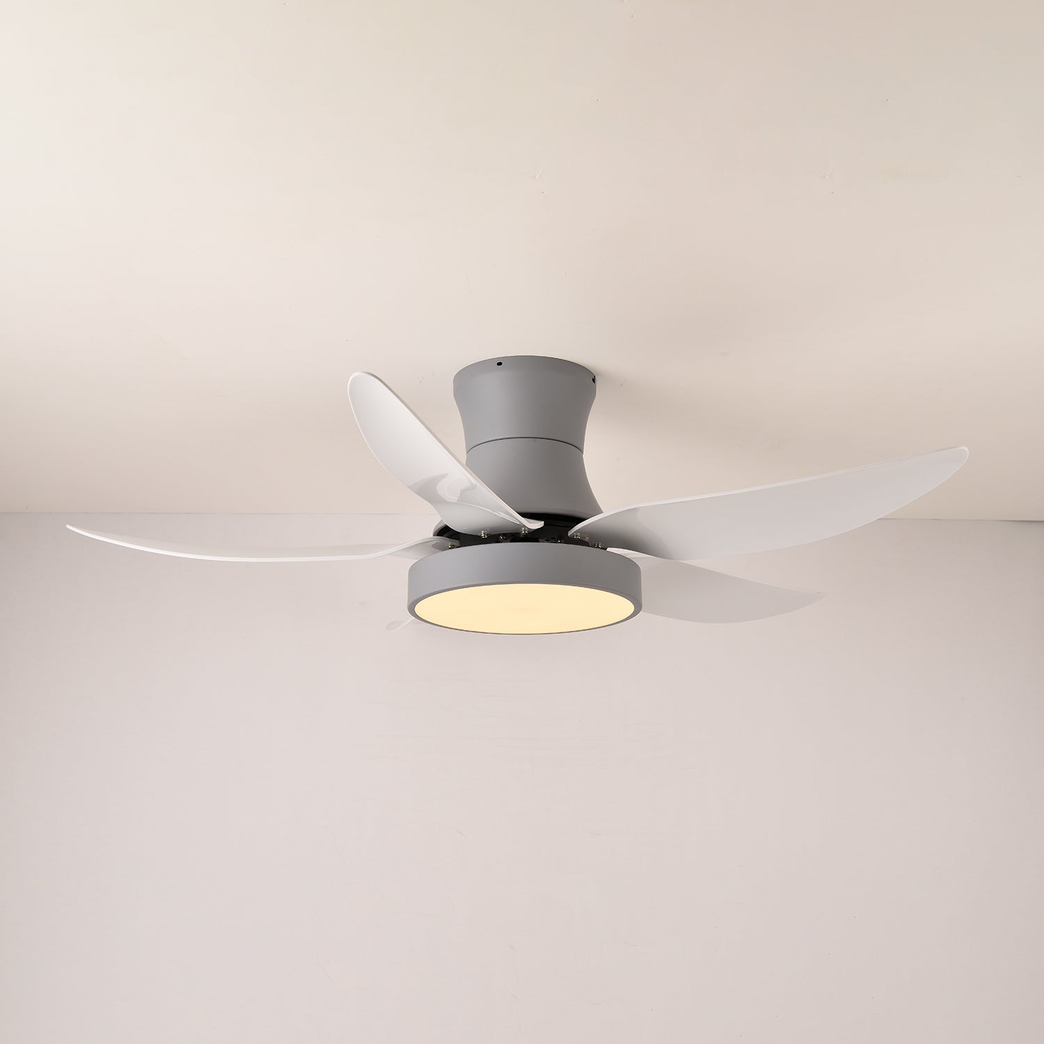 Zephyr Noir Luxe Sculpted Ceiling Fan Light