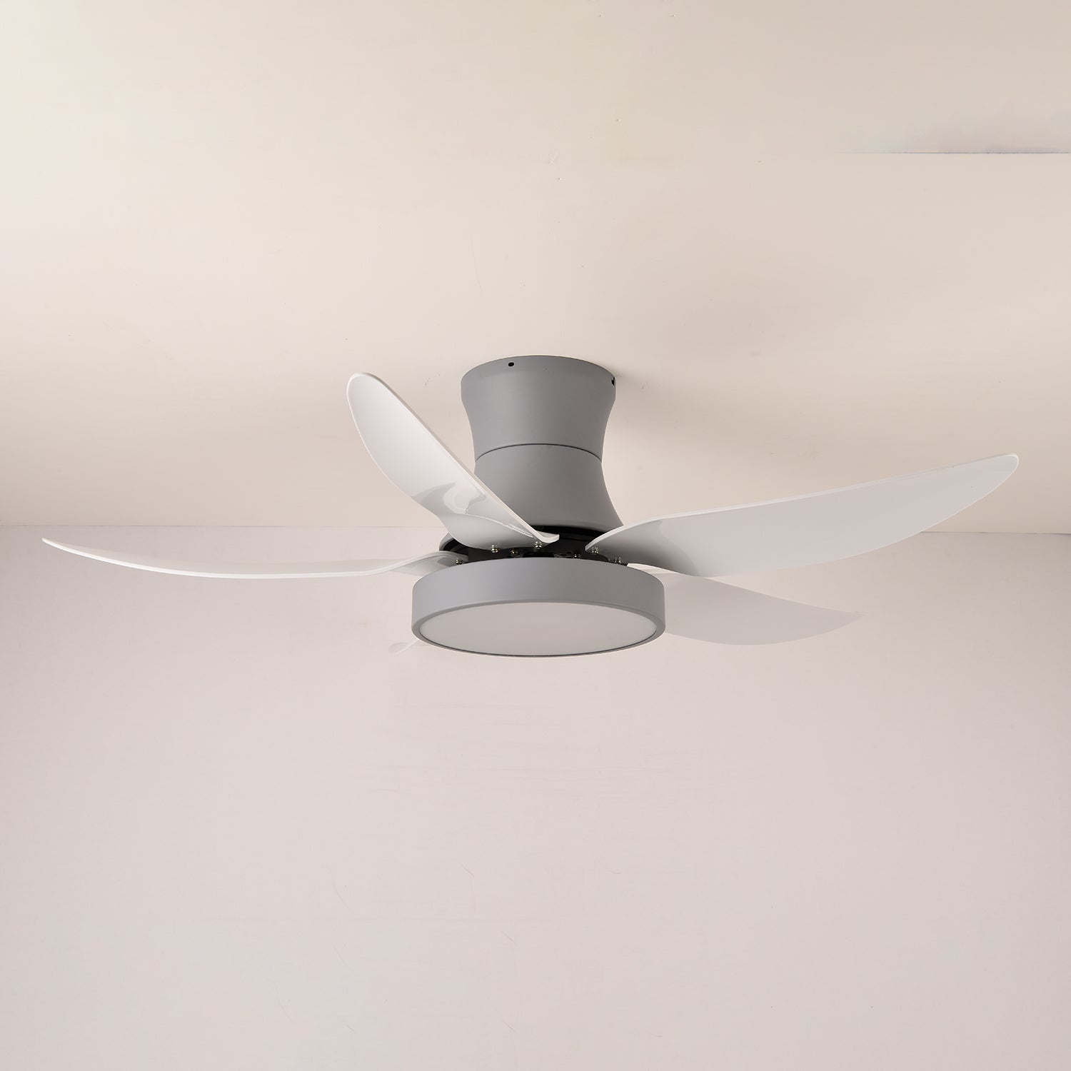 Zephyr Noir Luxe Sculpted Ceiling Fan Light