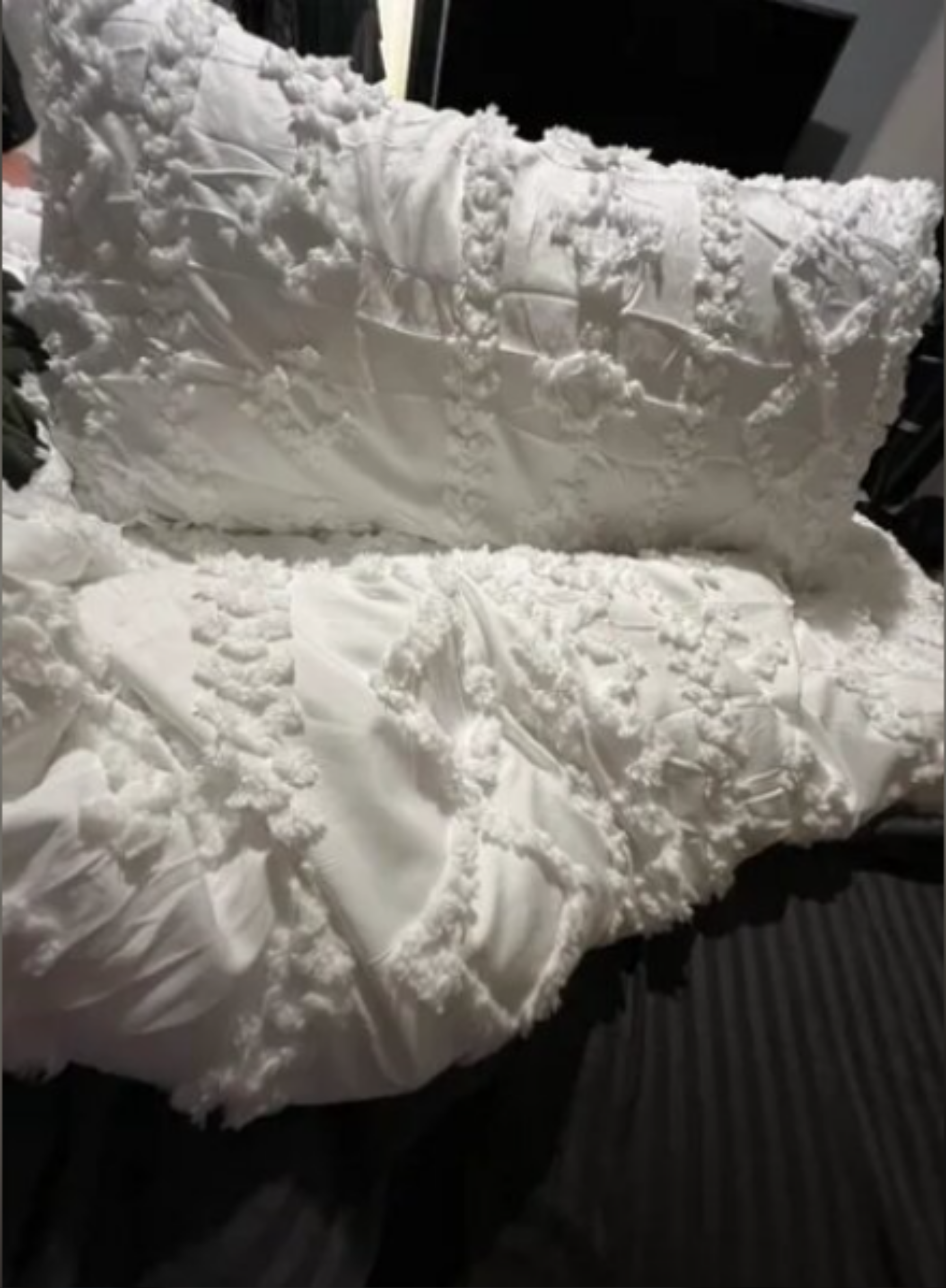 Customer photo, tufted comforter